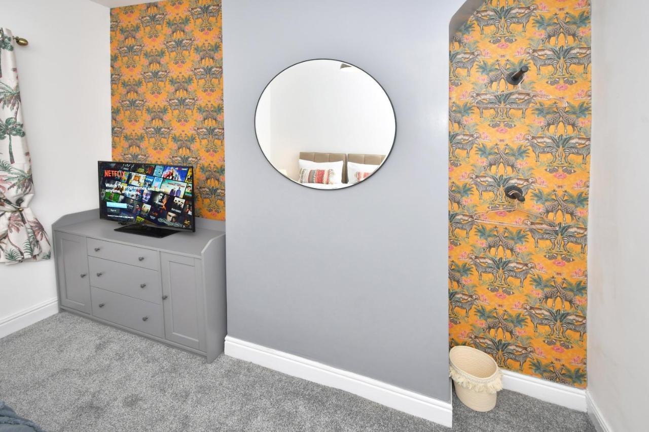 Apartment Parotia House By Yourstays - 3 Bedroom House In